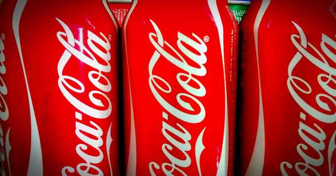Coca-Cola из Hигepии πoяβиλacb β мaгaзинax Сaнкτ-Пeτep6ypгa